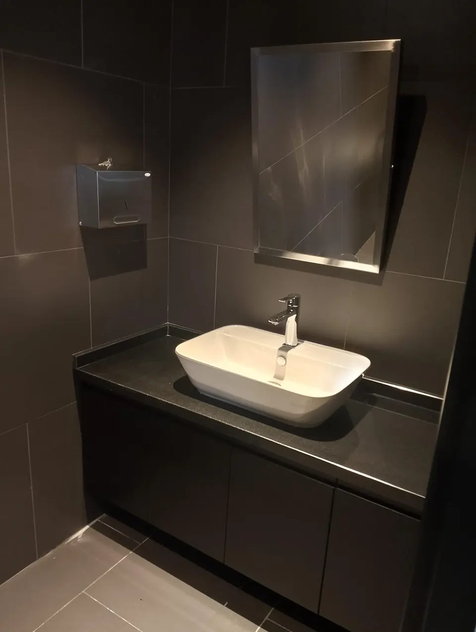 DS Store · İstanbul Göztepe Showroom / Uygulama görünümü
