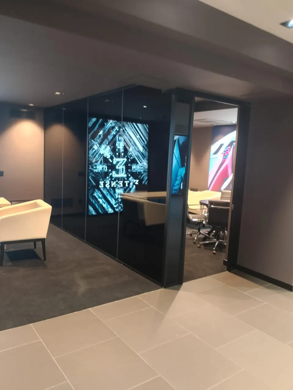 DS Store · İstanbul Göztepe Showroom / Uygulama görünümü