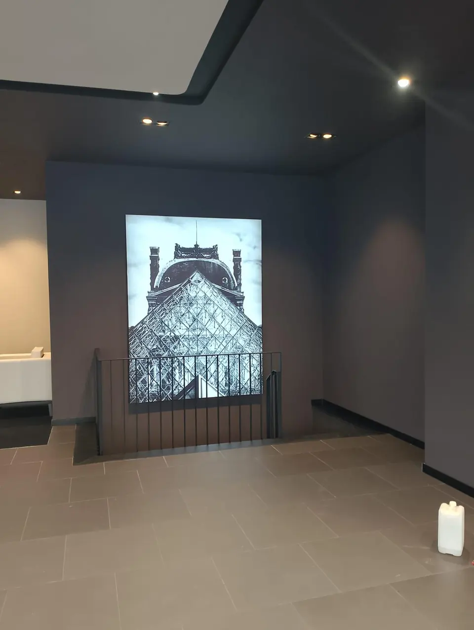 DS Store · İstanbul Göztepe Showroom / Uygulama görünümü