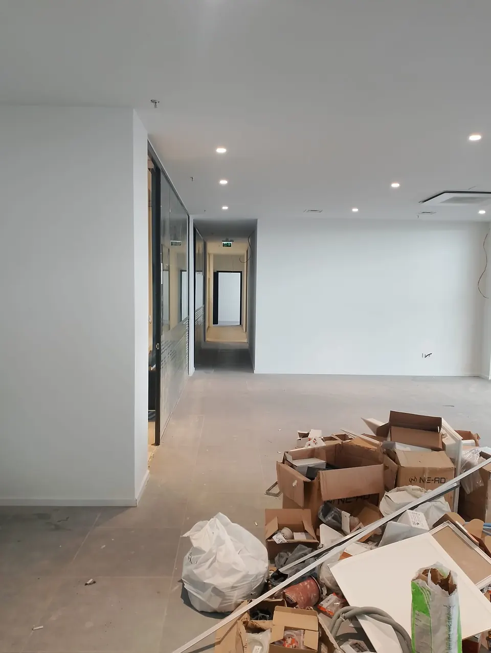 Koluman Mercedes · Aksaray Showroom / Uygulama görünümü