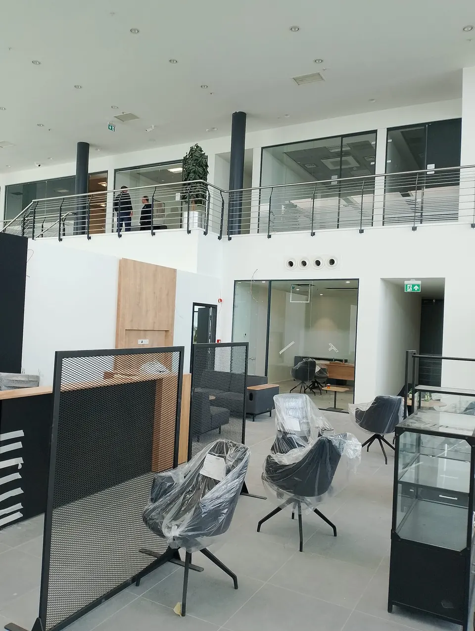 Koluman Mercedes · Aksaray Showroom / Uygulama görünümü