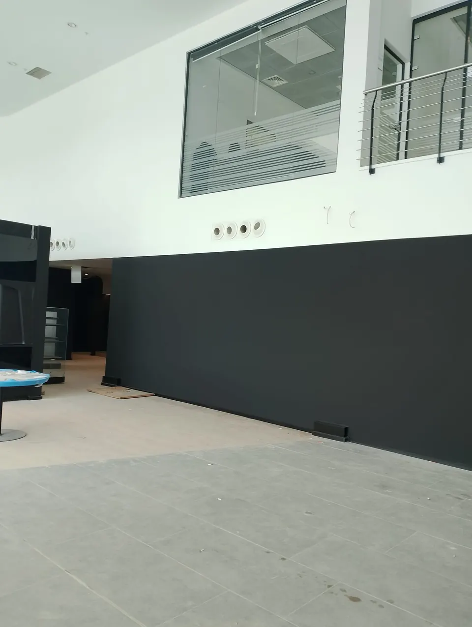 Koluman Mercedes · Aksaray Showroom / Uygulama görünümü