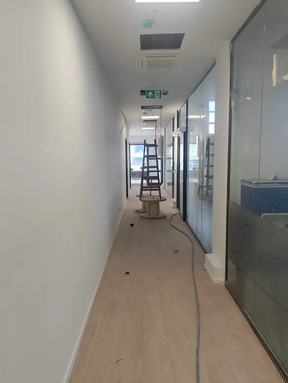 Koluman Mercedes · Aksaray Showroom / Uygulama görünümü