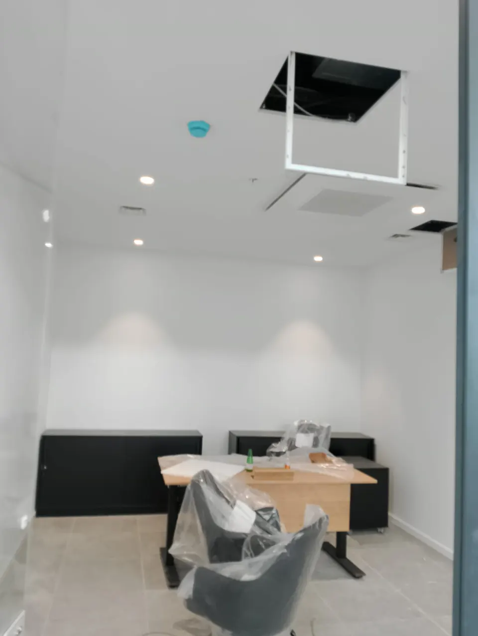 Koluman Mercedes · Aksaray Showroom / Uygulama görünümü