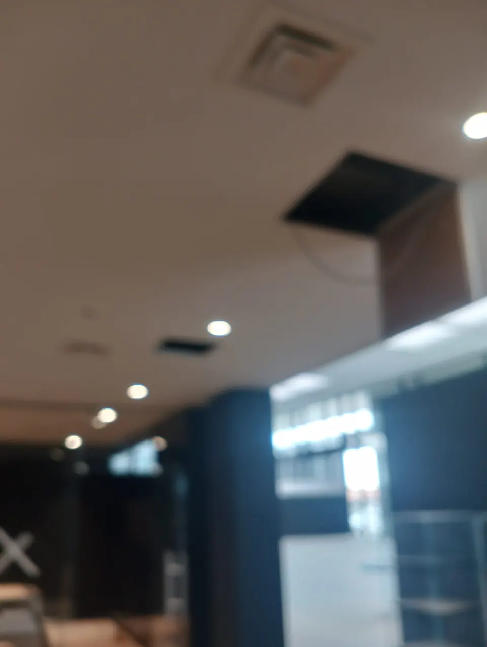 Koluman Mercedes · Aksaray Showroom / Uygulama görünümü