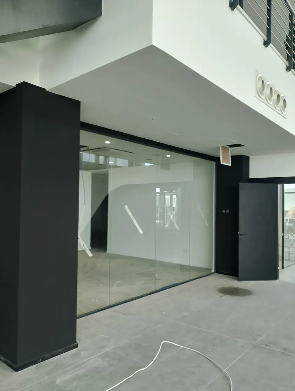 Koluman Mercedes · Aksaray Showroom / Uygulama görünümü