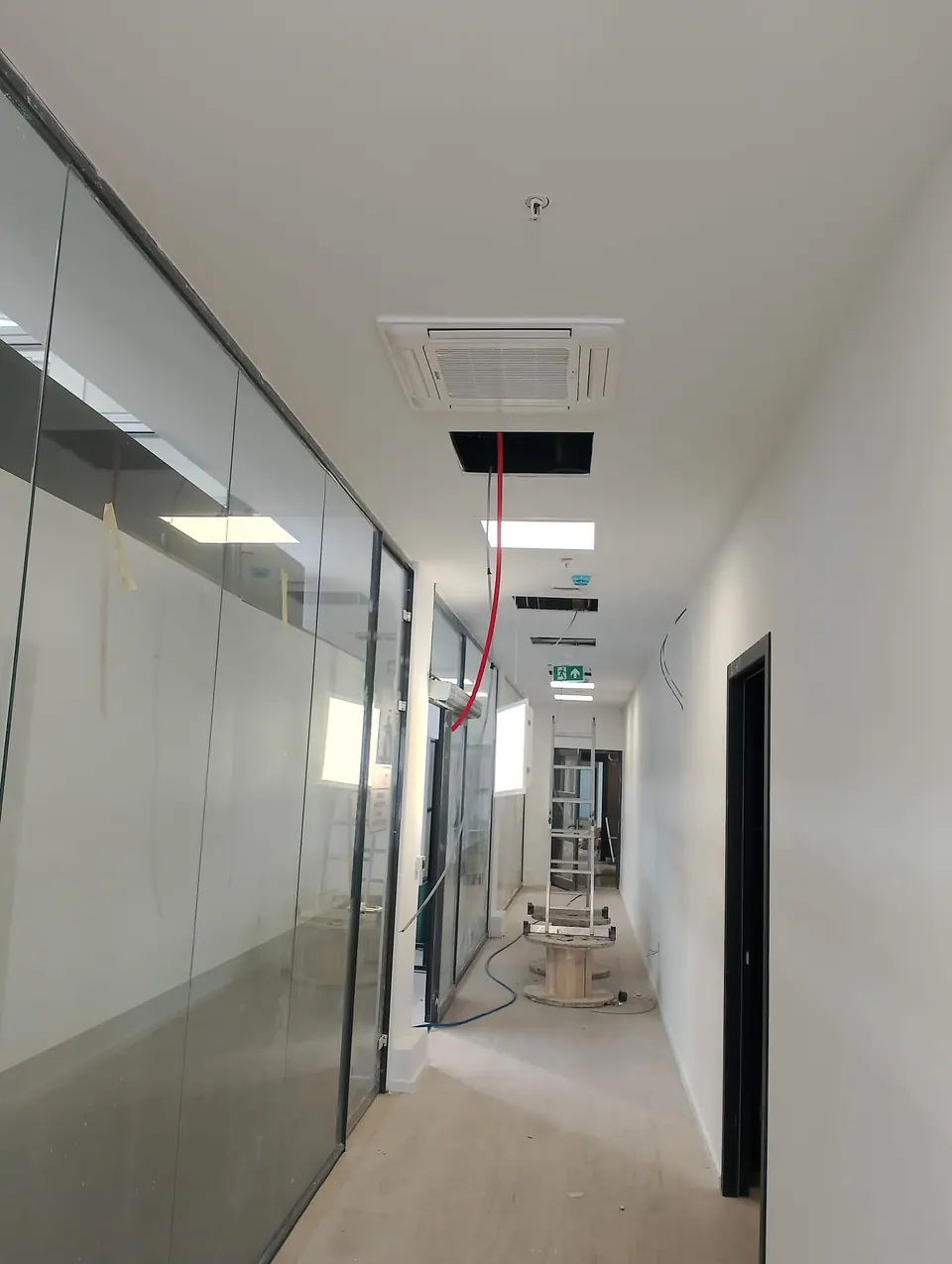 Koluman Mercedes · Aksaray Showroom / Uygulama görünümü