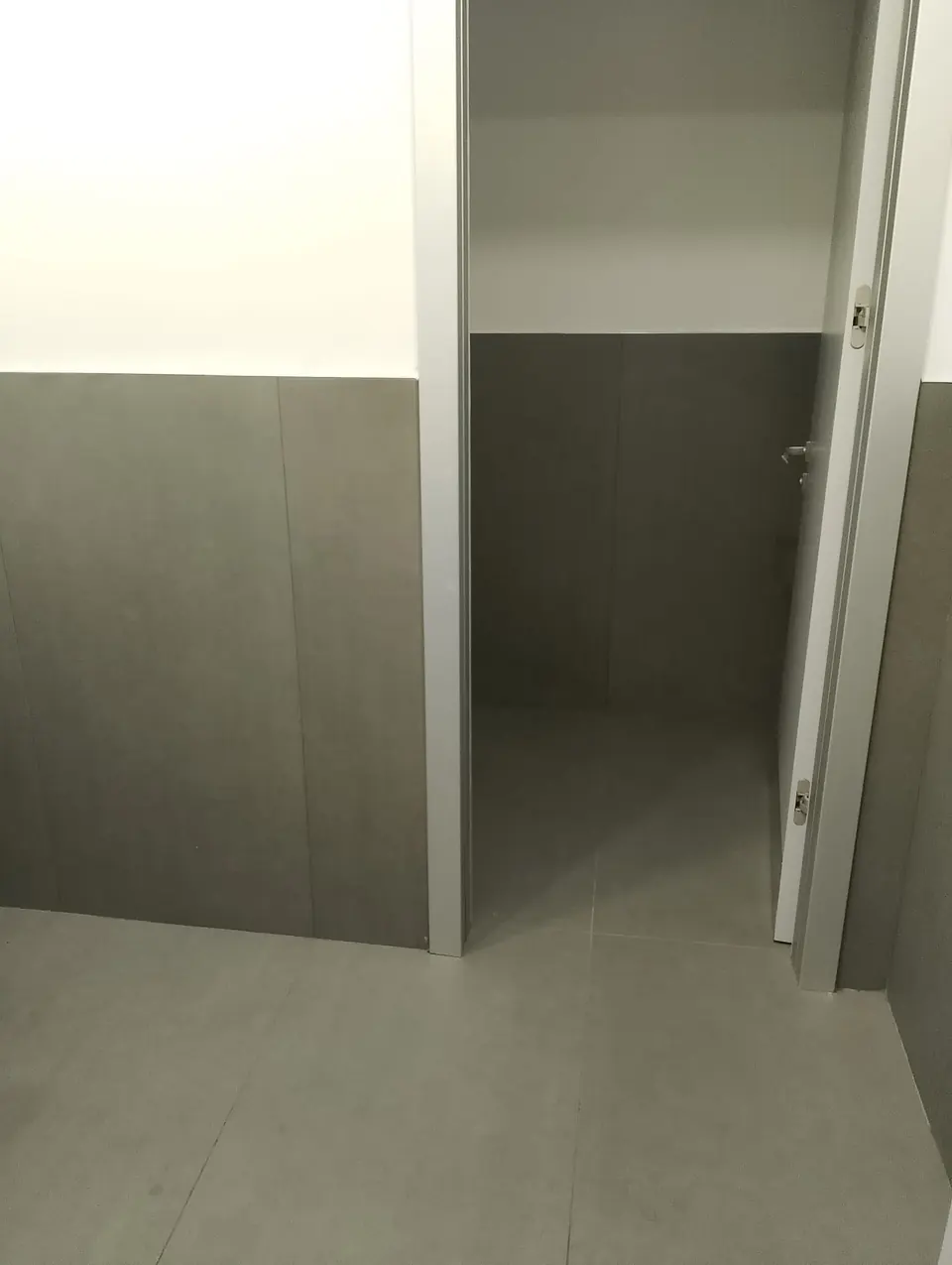 Koluman Mercedes · Ankara Gölbaşı Showroom ve Servis / Uygulama görünümü