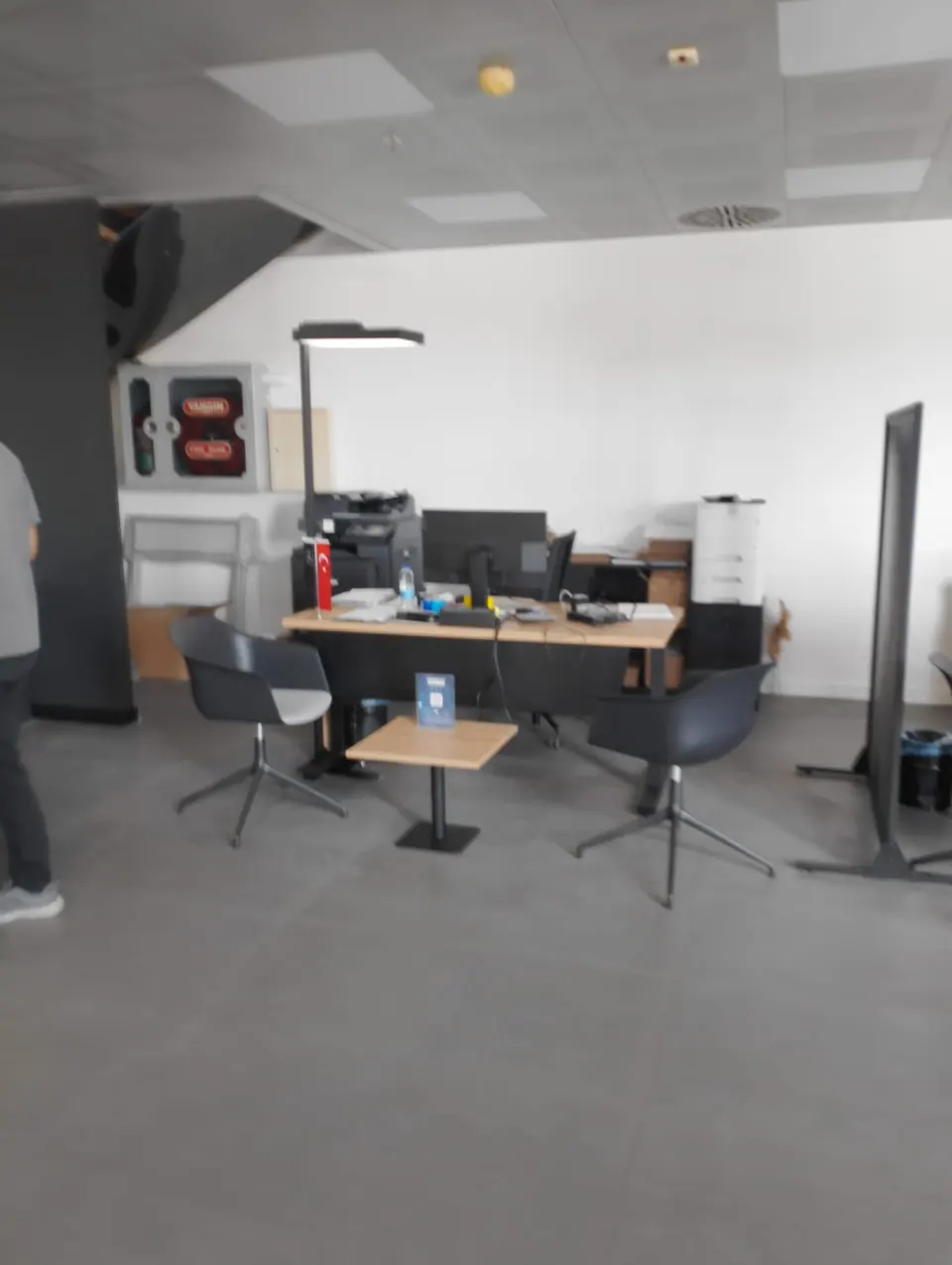 Koluman Mercedes · Ankara Gölbaşı Showroom ve Servis / Uygulama görünümü