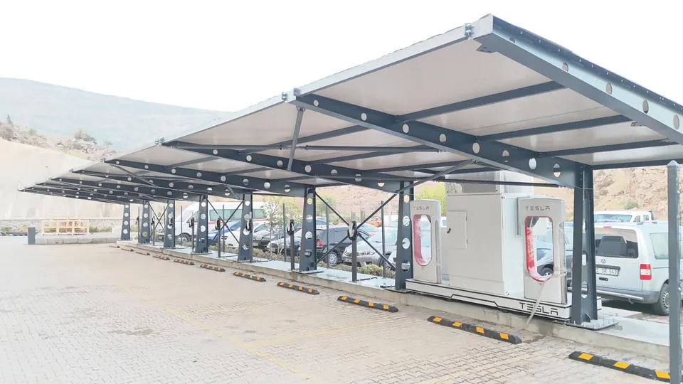Tesla · Westpark İzmir Showroom ve Servis / Uygulama görünümü